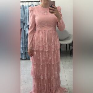 MALKA MAJESTY PINK LACE GOWN